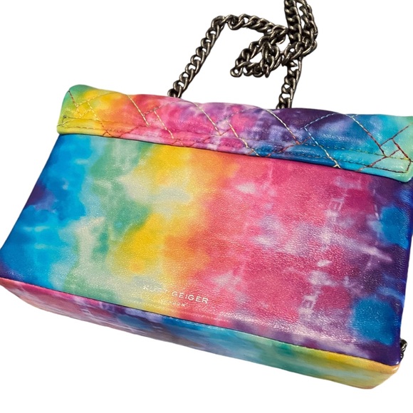 Kurt Geiger. The Kensington flap over bag. Rainbow. Leather. Quilted. Nwot - Picture 2 of 12